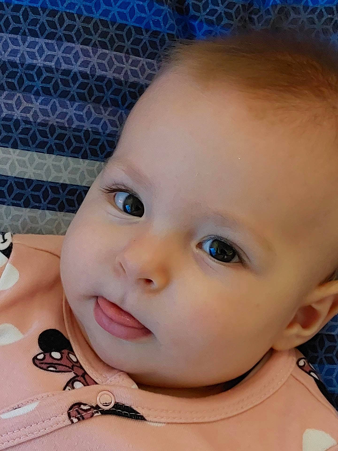 Meyra participe au concours pour gagner de l'argent avec cette photo : baby_toddler_clothing, blue, cheek, chin, ear, eye, eyebrow, eyelash, facial_expression, forehead, hairstyle, head, iris, lip, mouth, neck, nose, organ, person, product