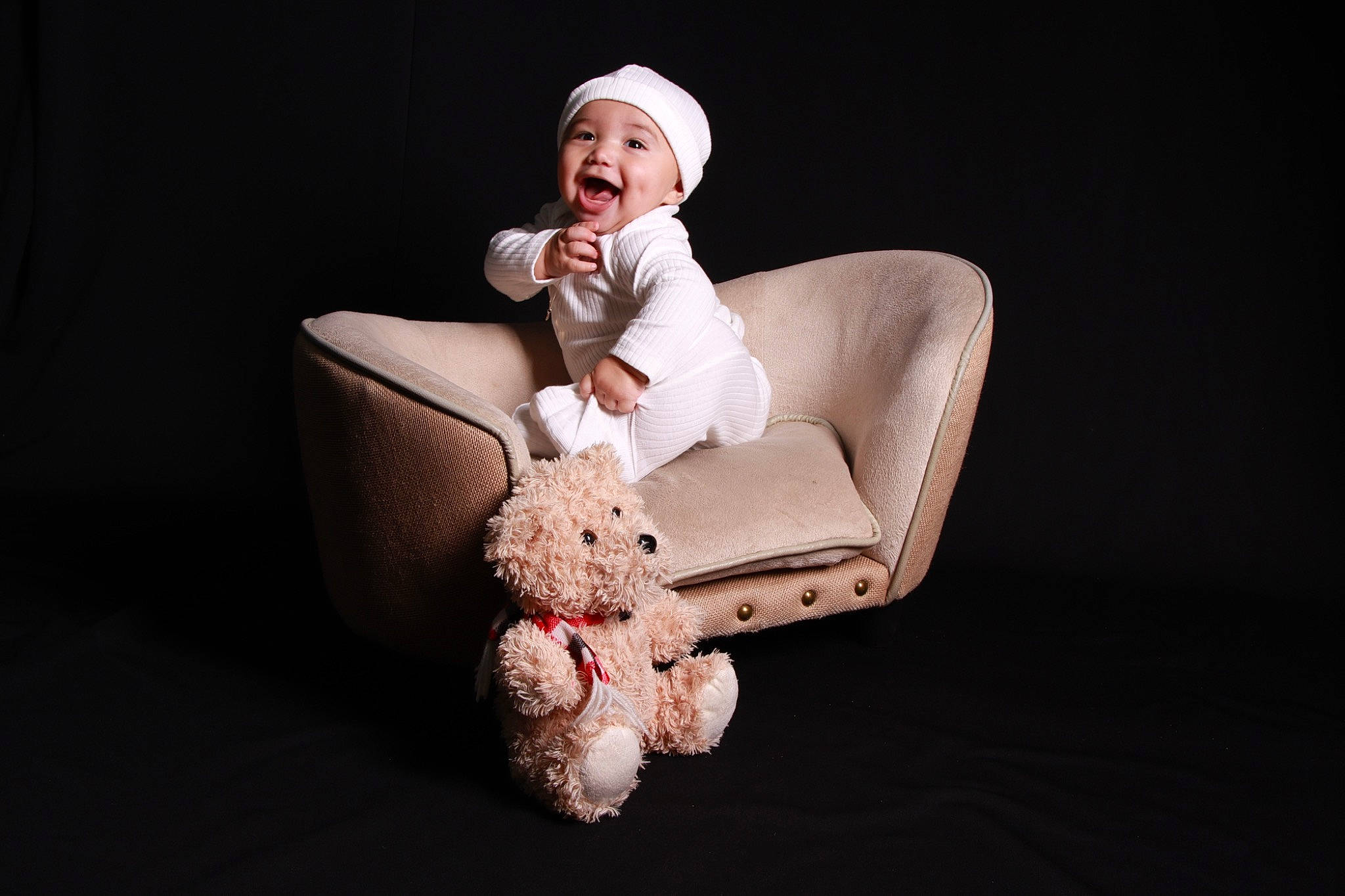 Jordyn joined the competition — help win amazing prizes! baby, baby_products, baby_safety, baby_sleeping, baby_toddler_clothing, baby_toys, child, comfort, comfort_food, event, flash_photography, headwear, person, portrait_photography, sitting, toddler, toy