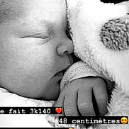 Ruby a rejoint le concours — aidez-le/la à gagner de superbes lots ! baby, baby_sleeping, cheek, child, comfort, eyebrow, eyelash, face, facial_expression, finger, flash_photography, font, gesture, happy, head, lip, monochrome_photography, mouth, nose, toddler