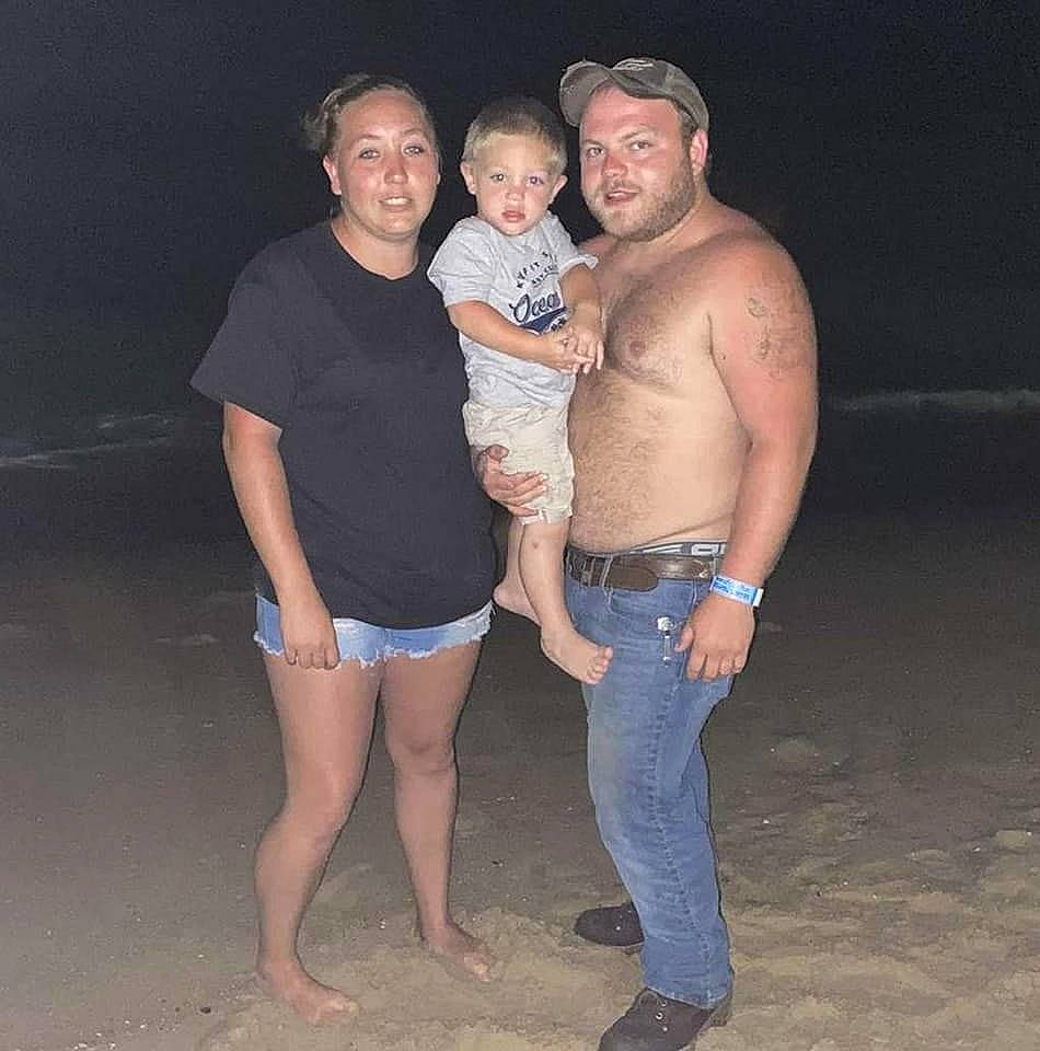 Axle is registered to the contest to win money with this photo: arm, beard, chest, face, flash_photography, fun, gesture, hand, happy, headwear, human_body, jeans, joy, leg, mammal, muscle, person, skin, smile, standing