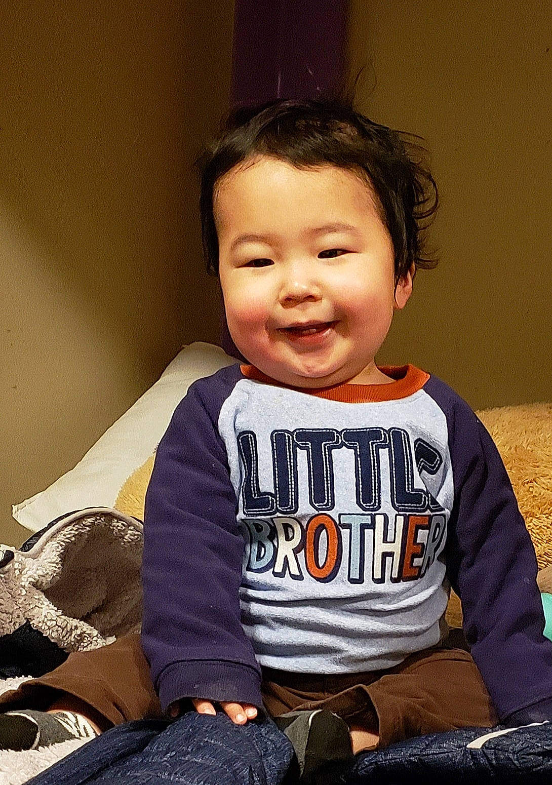 Ernie is registered to the contest to win money with this photo: cheek, child, person, sitting, smile, toddler