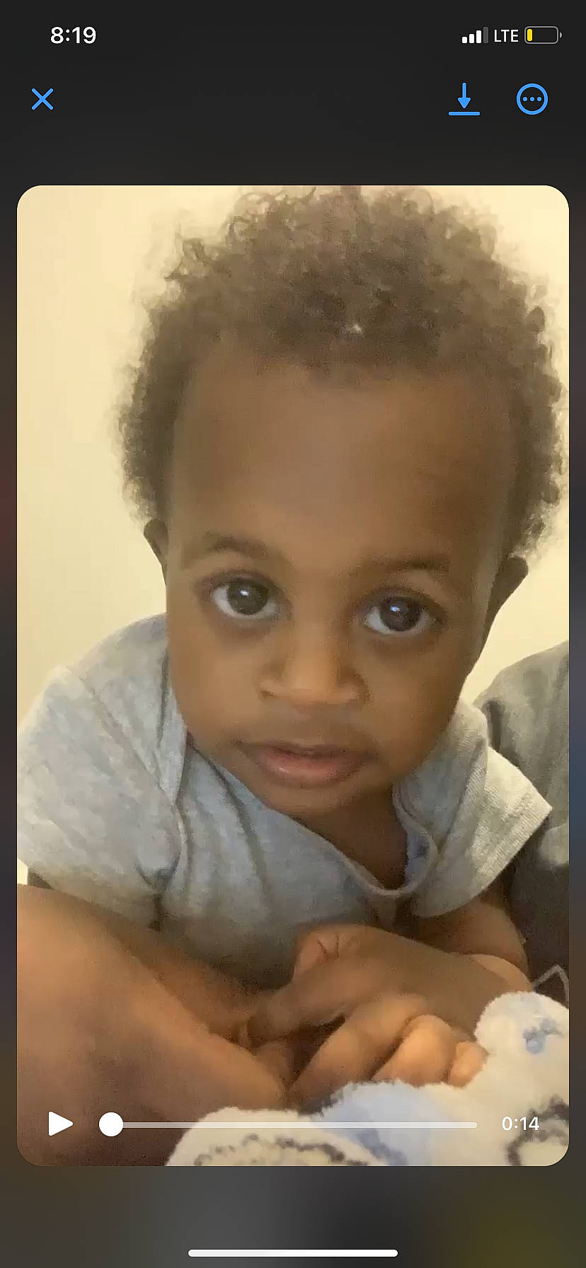 Yon is registered to the contest to win money with this photo: cheek, child, chin, ear, eye, eyebrow, eyelash, finger, forehead, gesture, happy, iris, lip, mouth, no_expression, nose, person, skin, smile, thumb