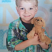 Marshall is registered to the contest to win money with this photo: