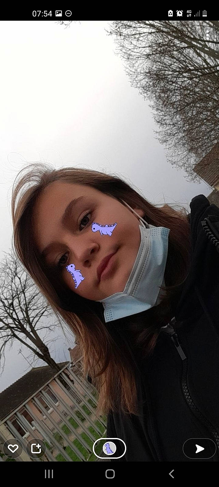 Shendy a rejoint le concours — aidez-le/la à gagner de superbes lots ! black_hair, blond, brown_hair, child, eyelash, eyewear, flash_photography, fun, grass, happy, lip, long_hair, mouth, nose, person, selfie, sky, smile, street_fashion, tree