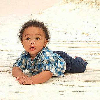 Harlem is registered to the contest to win money with this photo: