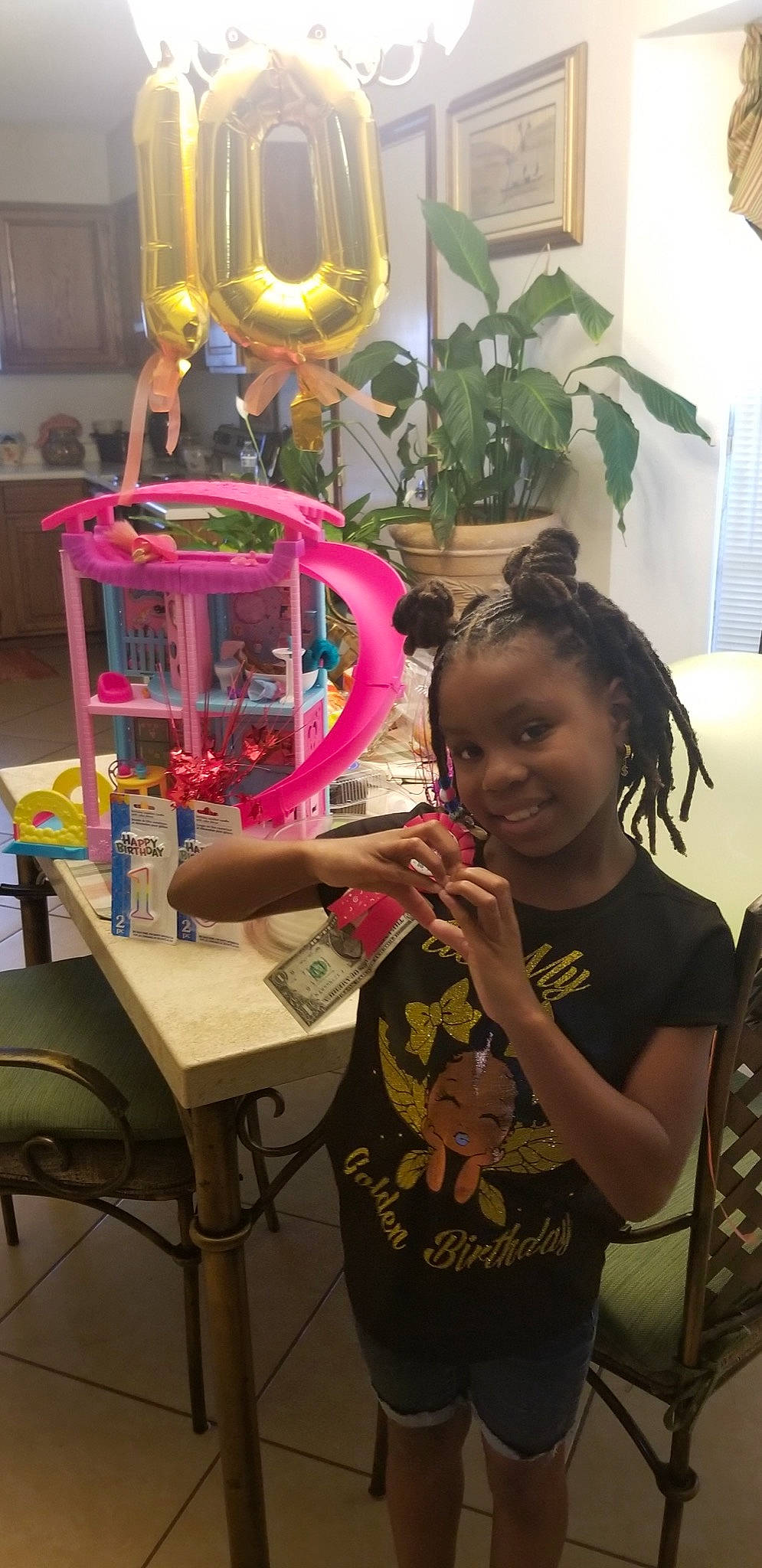 Lyriq is registered to the contest to win money with this photo: art, artist, child, engineering, event, fashion_design, fun, happy, houseplant, joy, leisure, magenta, person, photograph, plant, science, smile, snapshot, t_shirt, table