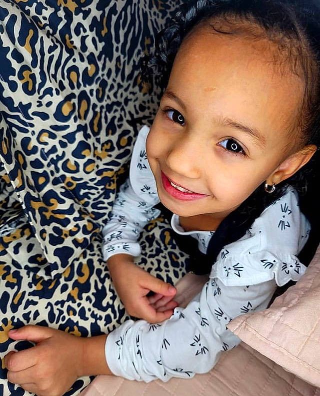 Leilanny is registered to the contest to win money with this photo: baby, baby_toddler_clothing, bracelet, cheek, child, child_model, eyebrow, eyelash, finger, hand, iris, joy, nail, nail_care, nail_polish, pattern, person, photo_shoot, portrait_photography, toddler