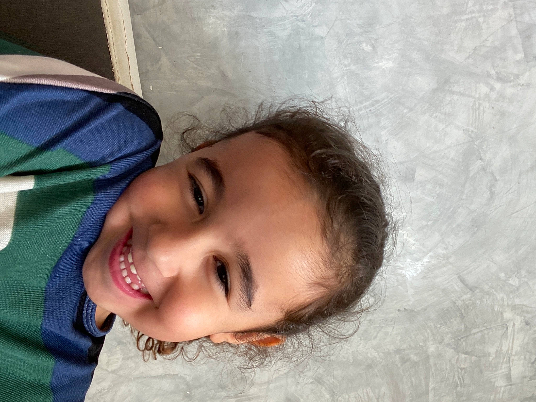 Oriana a rejoint le concours — aidez-le/la à gagner de superbes lots ! cheek, chin, eye, eyebrow, eyelash, face, facial_expression, forehead, hair, head, human_body, iris, jaw, joy, lip, mouth, neck, nose, person, skin