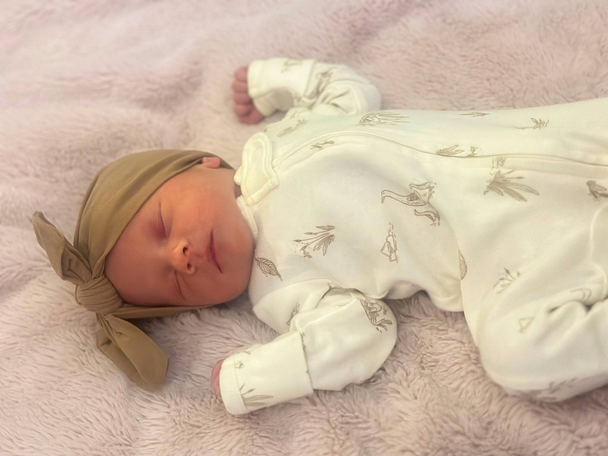 Evangeline is registered to the contest to win money with this photo: baby, baby_products, baby_sleeping, baby_toddler_clothing, bedding, bedtime, blanket, child, comfort, fur, headgear, illustration, linens, nap, person, room, sleep, sleeve, toddler, wood