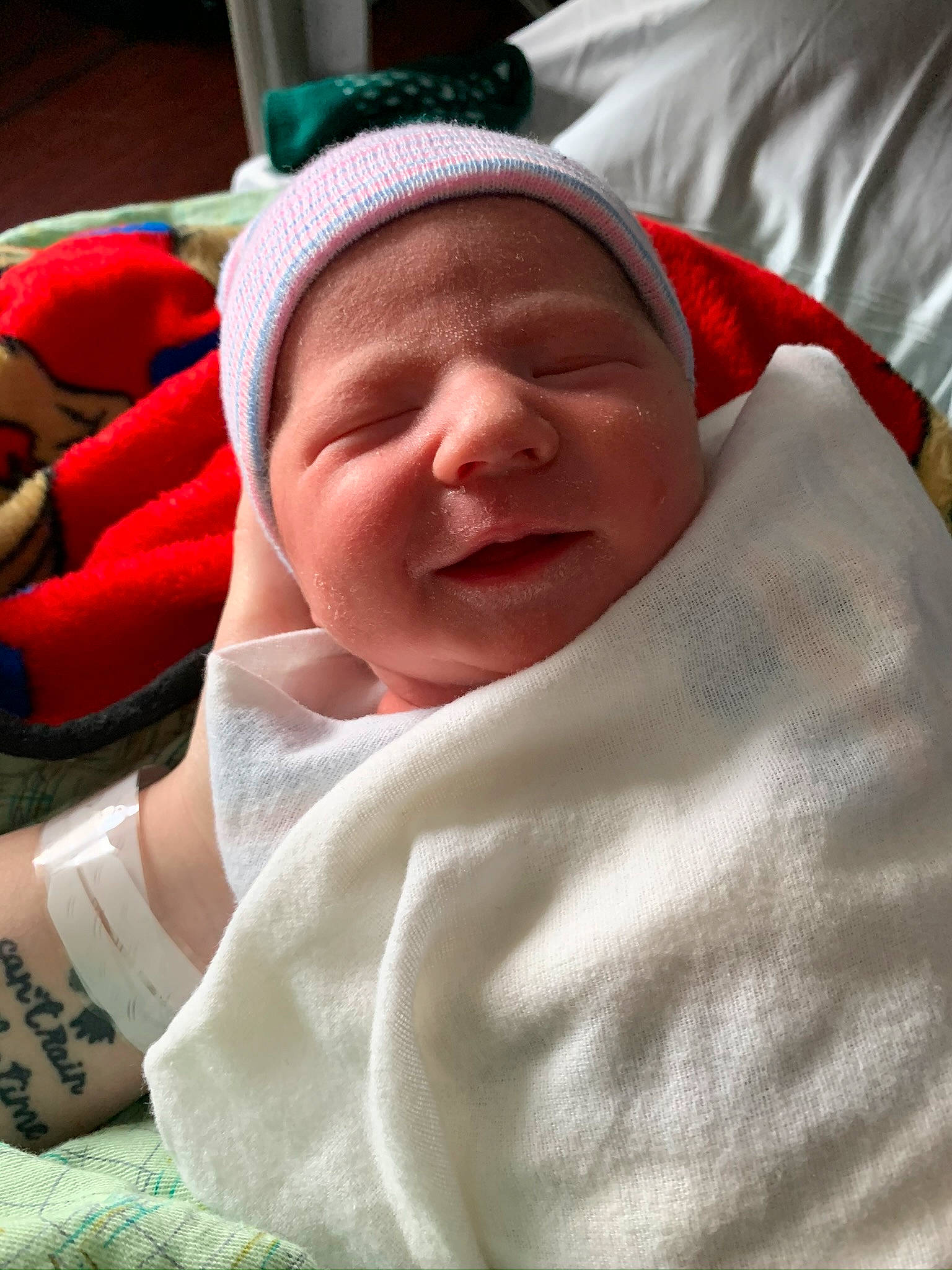 Lilyana is registered to the contest to win money with this photo: baby, child, person, toddler