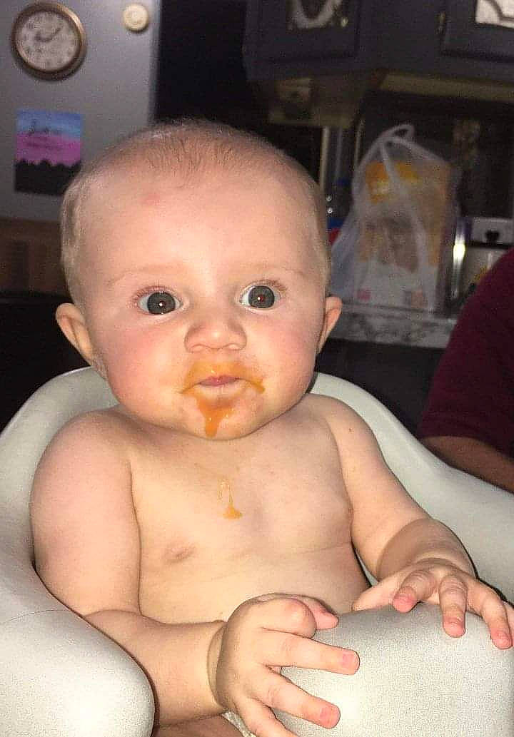 Harper is registered to the contest to win money with this photo: baby, baby_bathing, cheek, ear, eye, eyebrow, eyelash, finger, forehead, gesture, hand, human_body, iris, lip, mouth, muscle, neck, nose, person, skin