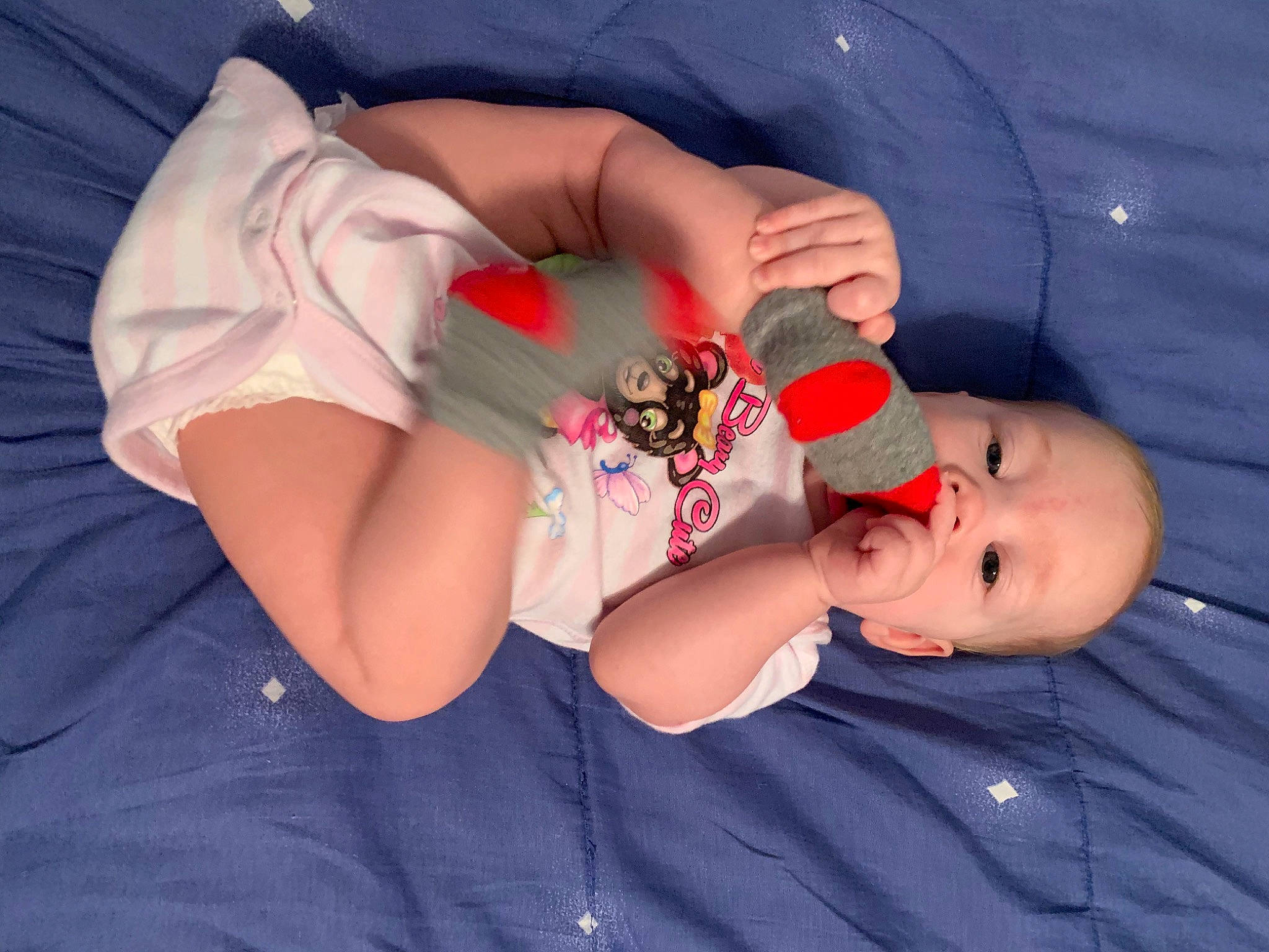 Lindsey is registered to the contest to win money with this photo: arm, baby, birth, child, finger, hand, leg, person