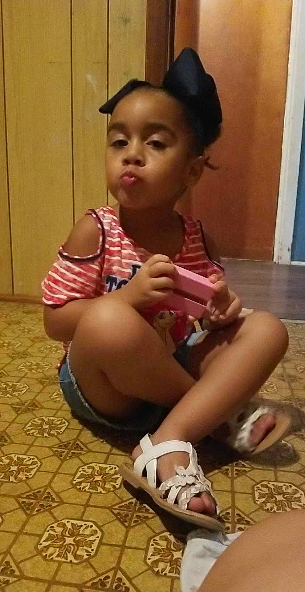 Anarii joined the competition — help win amazing prizes! beauty, black_hair, cap, child, cool, elbow, fashion, flooring, foot, fun, happy, human_leg, joint, knee, person, shoe, skin, snapshot, thigh, toddler