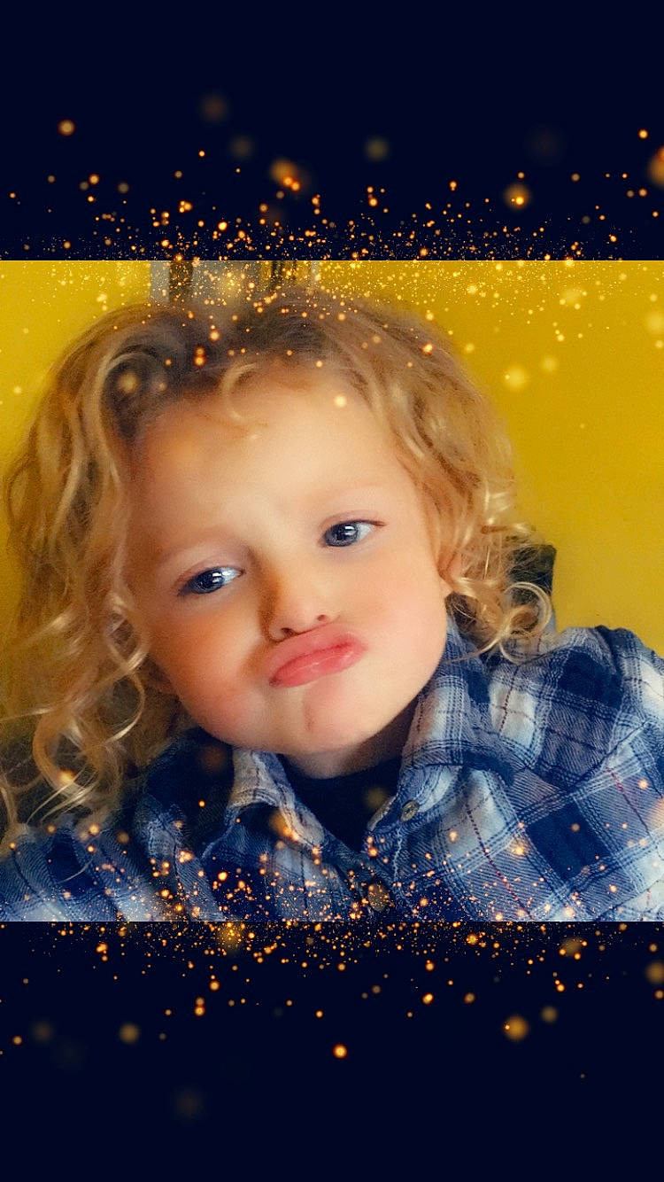 Djulia participe au concours pour gagner de l'argent avec cette photo : beauty, blond, cheek, child, child_model, eye, face, fun, hair, hairstyle, head, iris, lip, long_hair, nose, person, photography, portrait, portrait_photography, sky