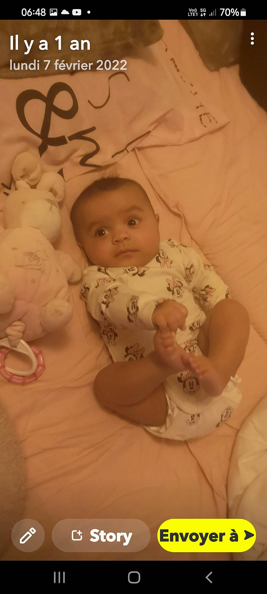 Kelyana a rejoint le concours — aidez-le/la à gagner de superbes lots ! abdomen, baby, baby_sleeping, baby_toddler_clothing, bedding, bedtime, cheek, child, comfort, eye, finger, happy, linens, mammal, nose, person, skin, stomach, textile, toddler