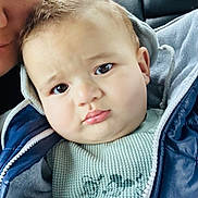 Alperen a rejoint le concours — aidez-le/la à gagner de superbes lots ! baby, clothing, coat, cushion, face, frown, happy, head, homedecor, hood, jacket, knitwear, people, person, photography, portrait, sad, selfie, smile, sweater
