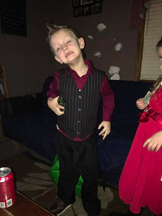 Eli joined the competition — help win amazing prizes!