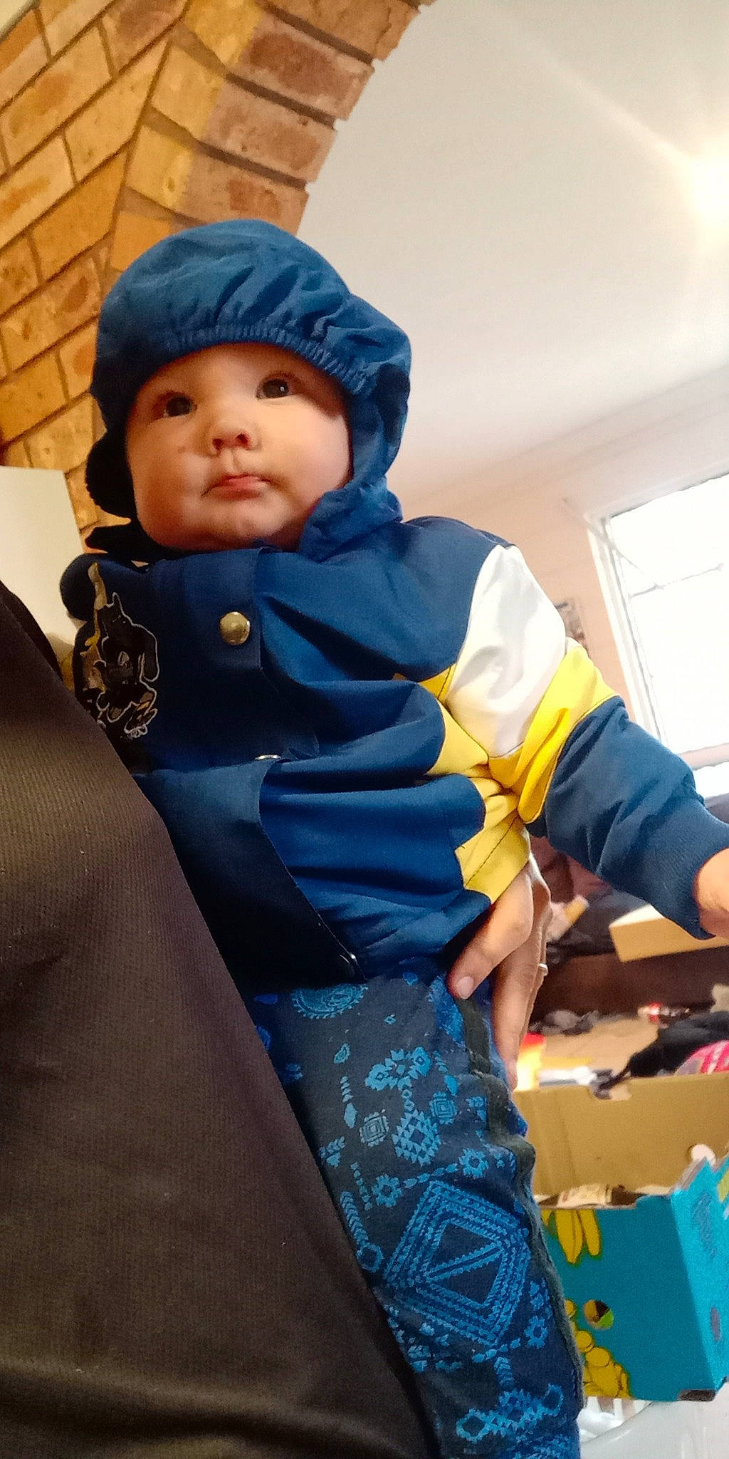 Casey is registered to the contest to win money with this photo: blue, child, electric_blue, outerwear, person, toddler