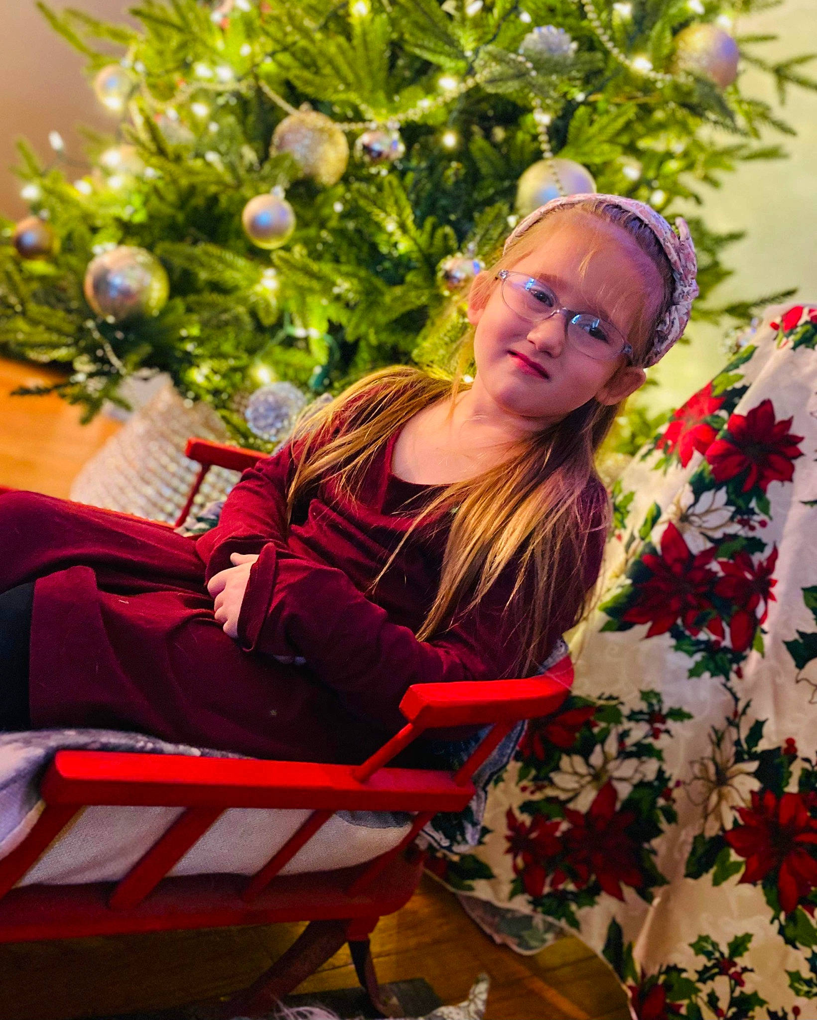 Heaven joined the competition — help win amazing prizes! beauty, branch, brown_hair, chair, christmas, christmas_decoration, christmas_eve, christmas_ornament, christmas_tree, event, facial_expression, grass, happy, holiday, joy, ornament, people_in_nature, person, petal, sitting