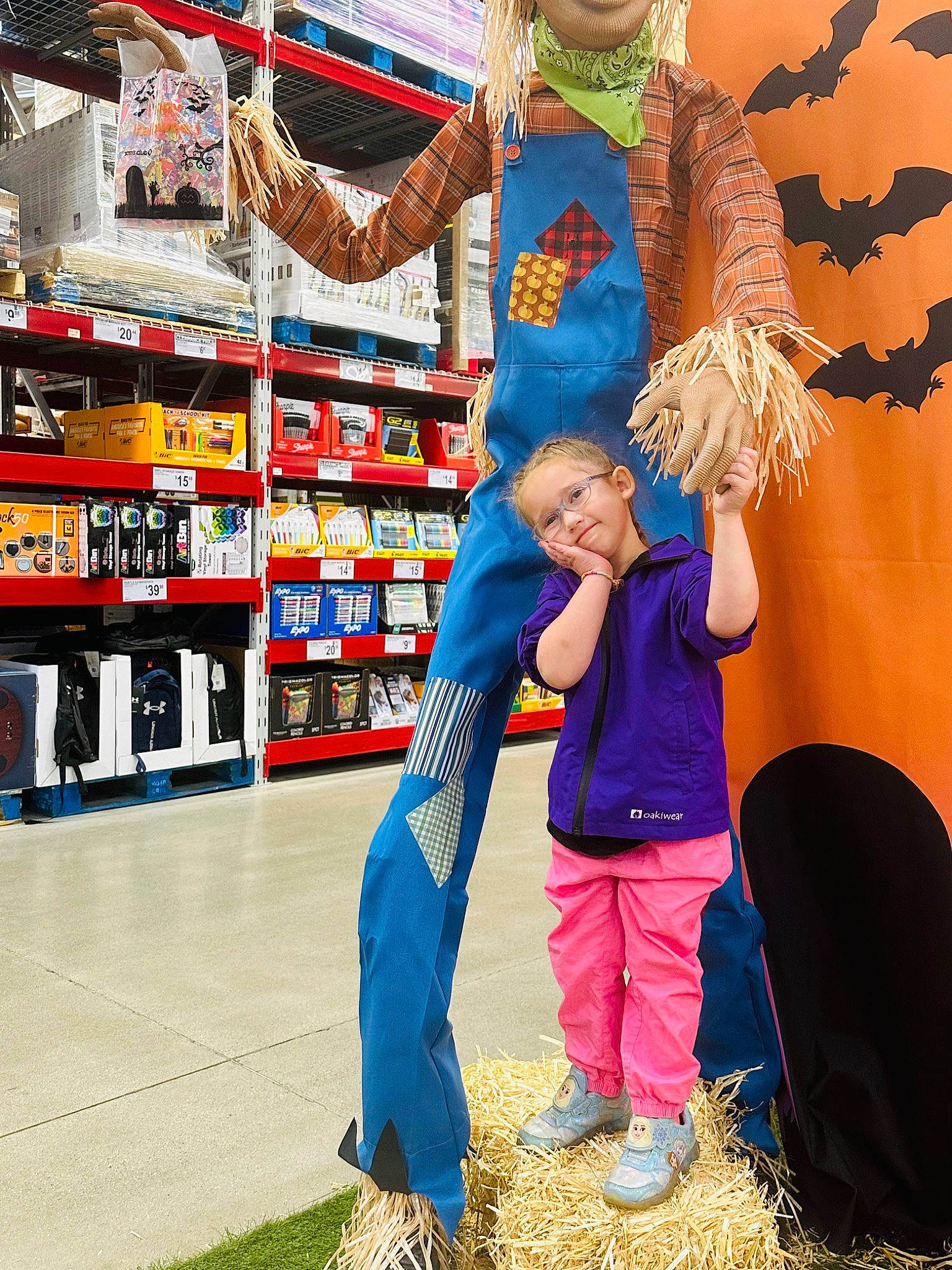 Heaven joined the competition — help win amazing prizes! boot, costume, electric_blue, event, fun, gesture, happy, hat, human, joy, leisure, people, person, shoe, shorts, sneakers, sun_hat, t_shirt, textile, travel