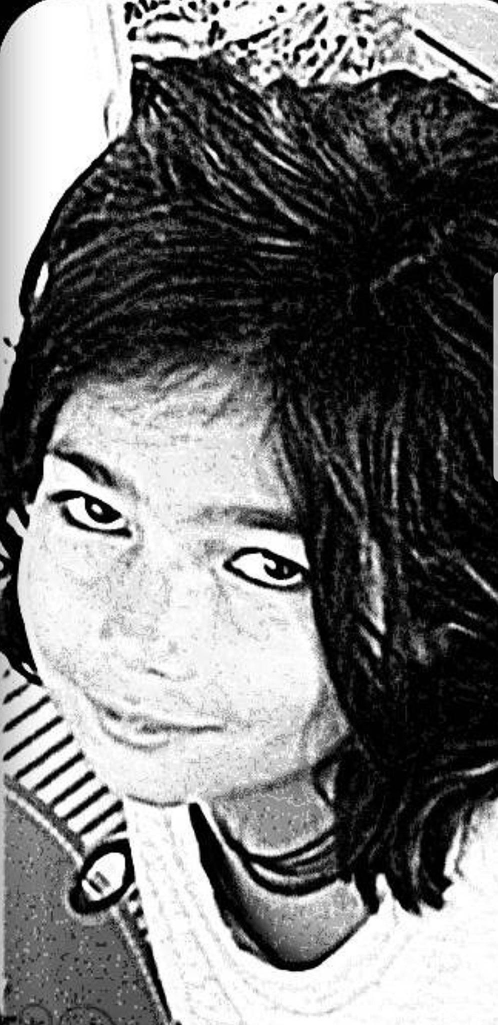 Laly participe au concours pour gagner de l'argent avec cette photo : black_and_white, black_hair, drawing, eye, eyebrow, face, forehead, girl, hairstyle, head, illustration, joy, monochrome, monochrome_photography, nose, person, portrait, retro_style, self_portrait, smile