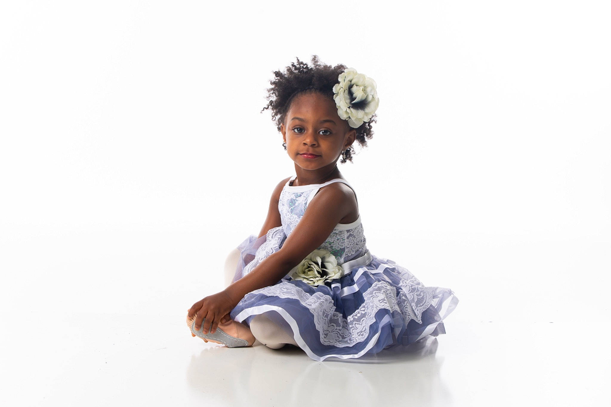 Kynslei is registered to the contest to win money with this photo: baby, baby_toddler_clothing, child_model, costume, dancer, day_dress, fashion_accessory, fashion_design, feather, flash_photography, fur, gesture, happy, headpiece, person, photo_shoot, ruffle, sitting, sleeve, toddler