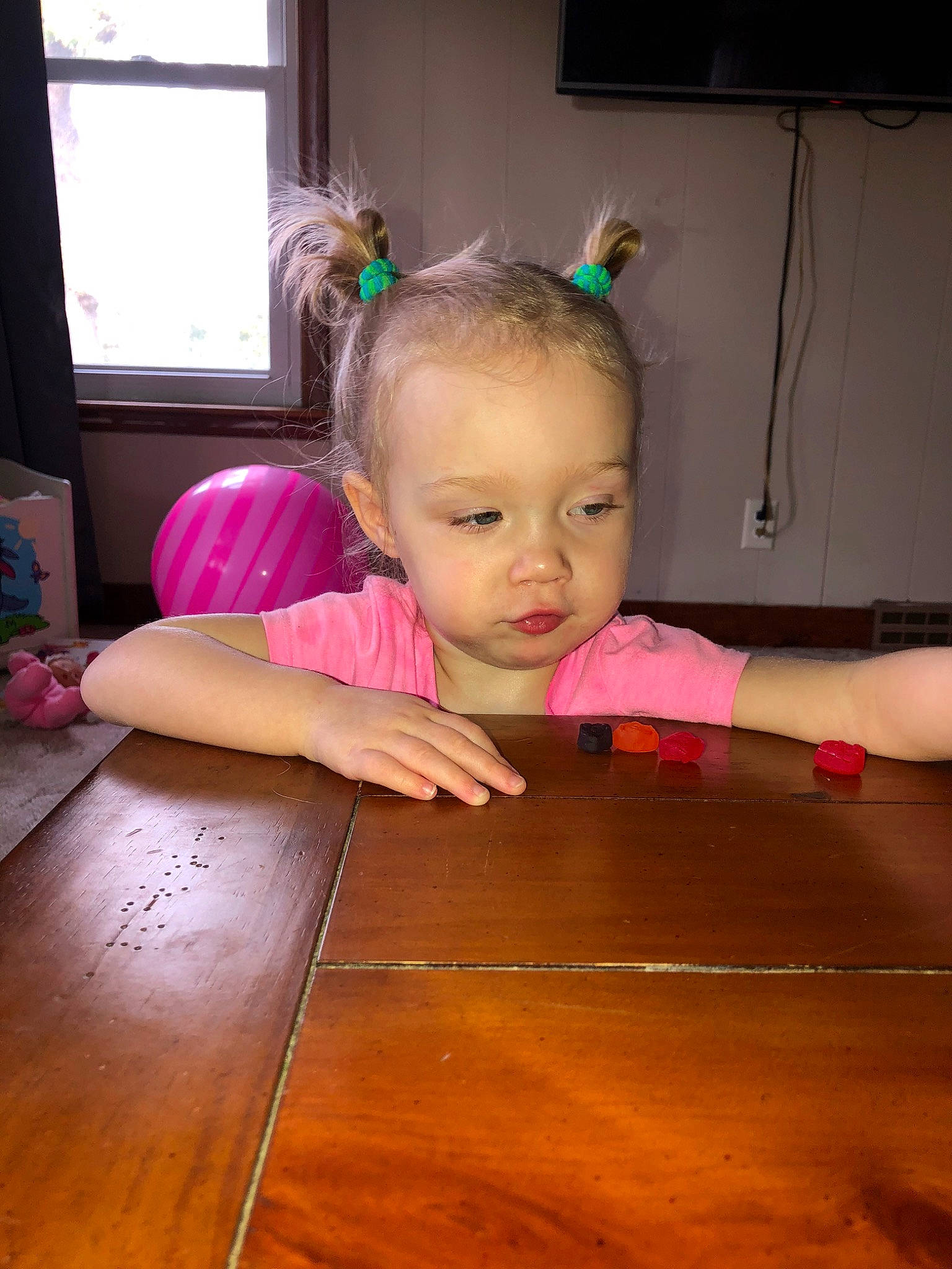 Skylin is registered to the contest to win money with this photo: child, crawling, finger, floor, flooring, hardwood, person, toddler, wood