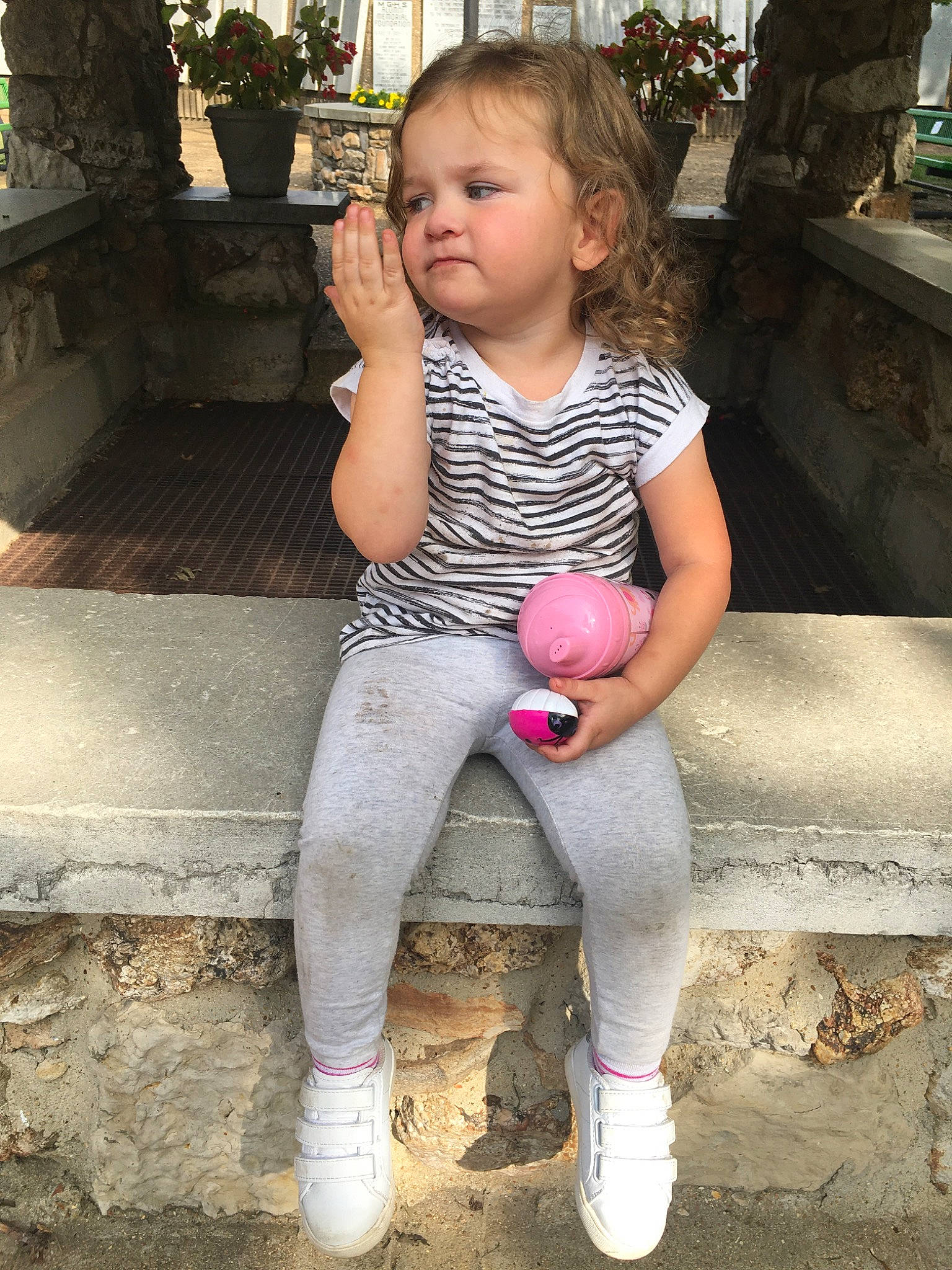 Kaidynce is registered to the contest to win money with this photo: ankle, baby, baby_toddler_clothing, child, flowerpot, foot, houseplant, person, pink, sock, toddler