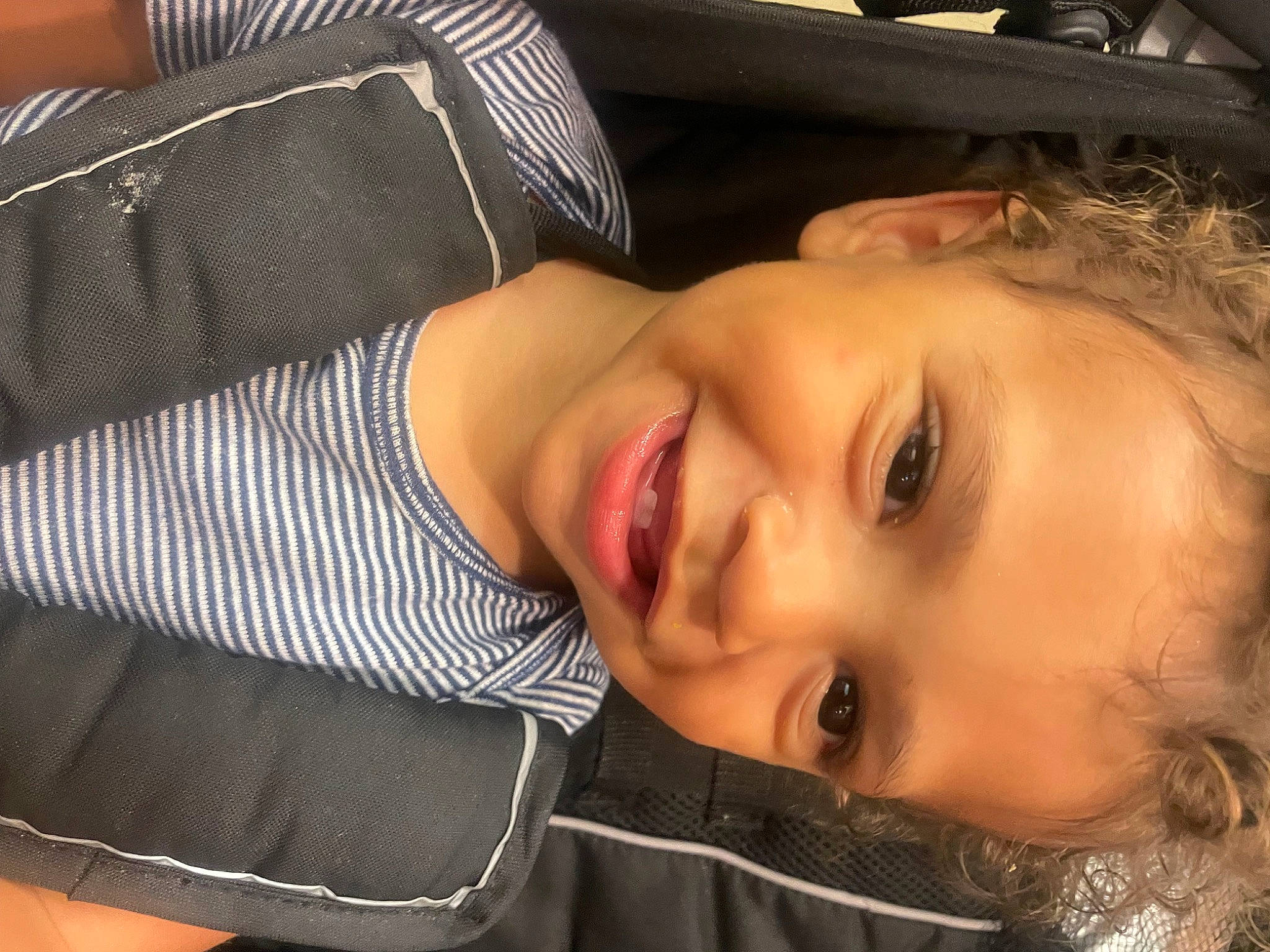 Kairos is registered to the contest to win money with this photo: black_hair, cheek, child, chin, comfort, eyebrow, eyelash, facial_expression, flash_photography, fun, happy, joy, lip, mouth, neck, nose, person, plant, skin, smile