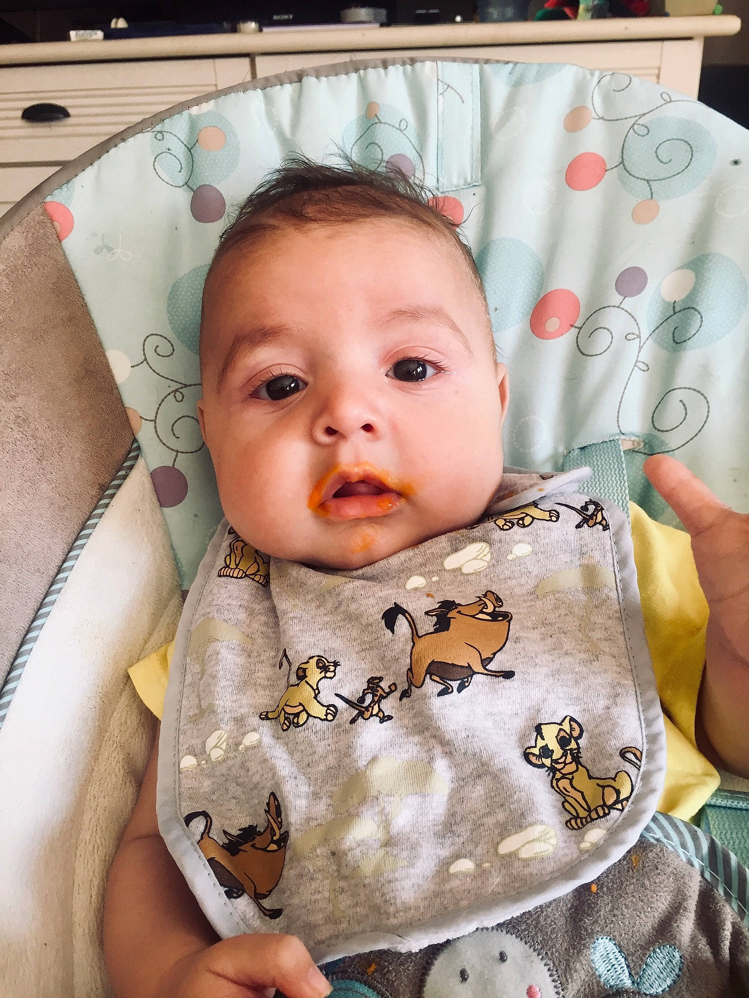 Erwann a rejoint le concours — aidez-le/la à gagner de superbes lots ! baby, baby_toddler_clothing, beauty, cheek, child, collar, comfort, eye, eyelash, facial_expression, hairstyle, happy, iris, linens, nose, pattern, person, sitting, skin, sleeve