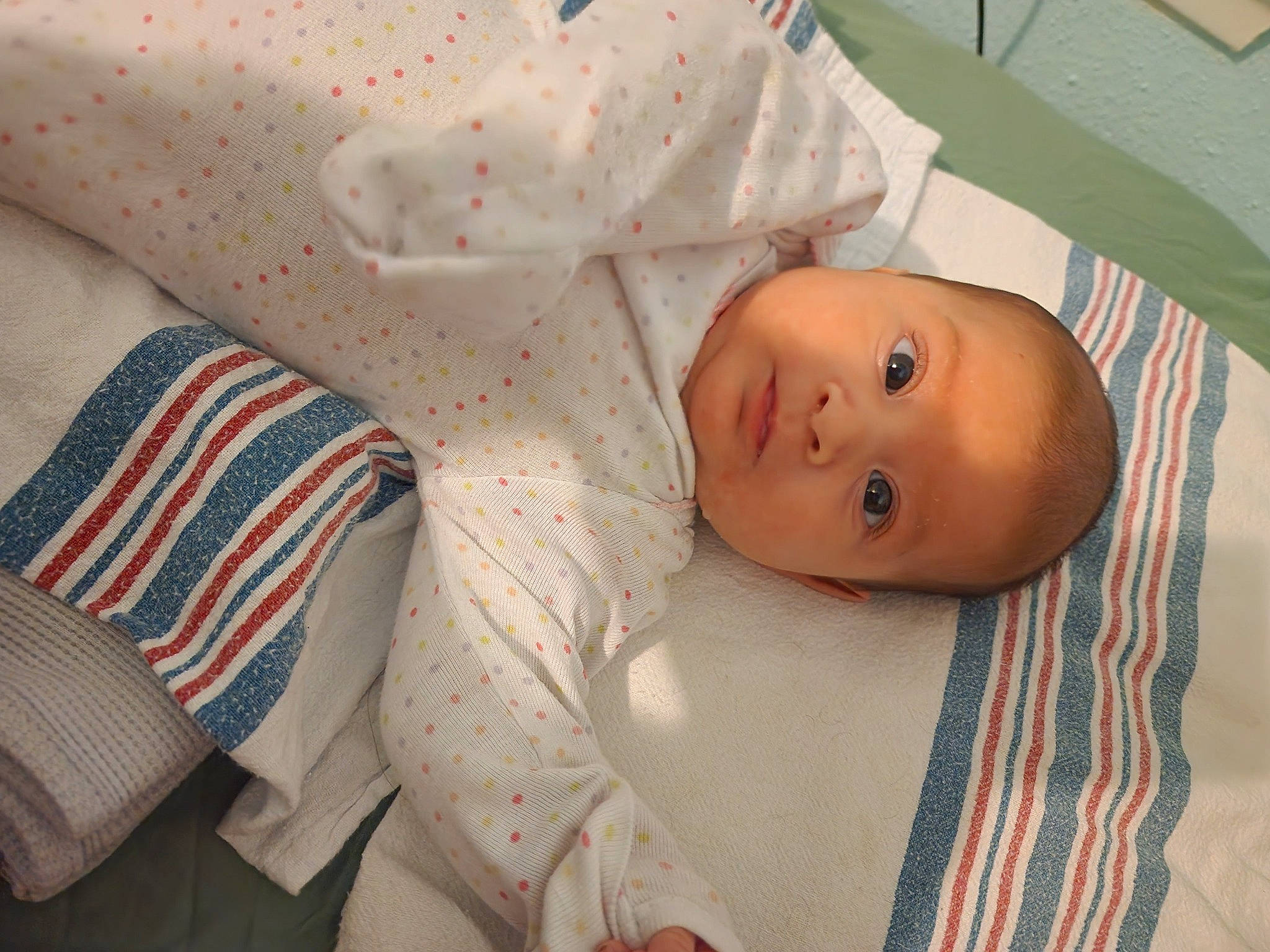 Catalina is registered to the contest to win money with this photo: baby, baby_products, baby_safety, baby_toddler_clothing, bed, bed_sheet, bedding, bedtime, blanket, child, comfort, infant_bed, linens, nap, person, room, skin, sleep, textile, toddler