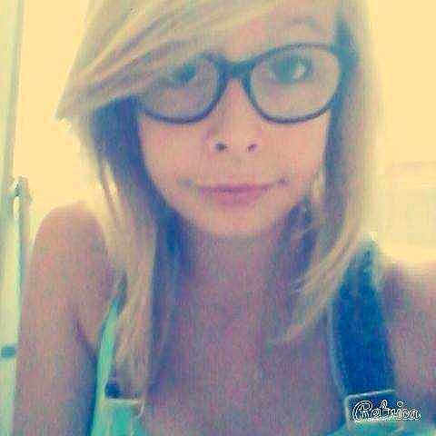 Elisa a rejoint le concours — aidez-le/la à gagner de superbes lots !