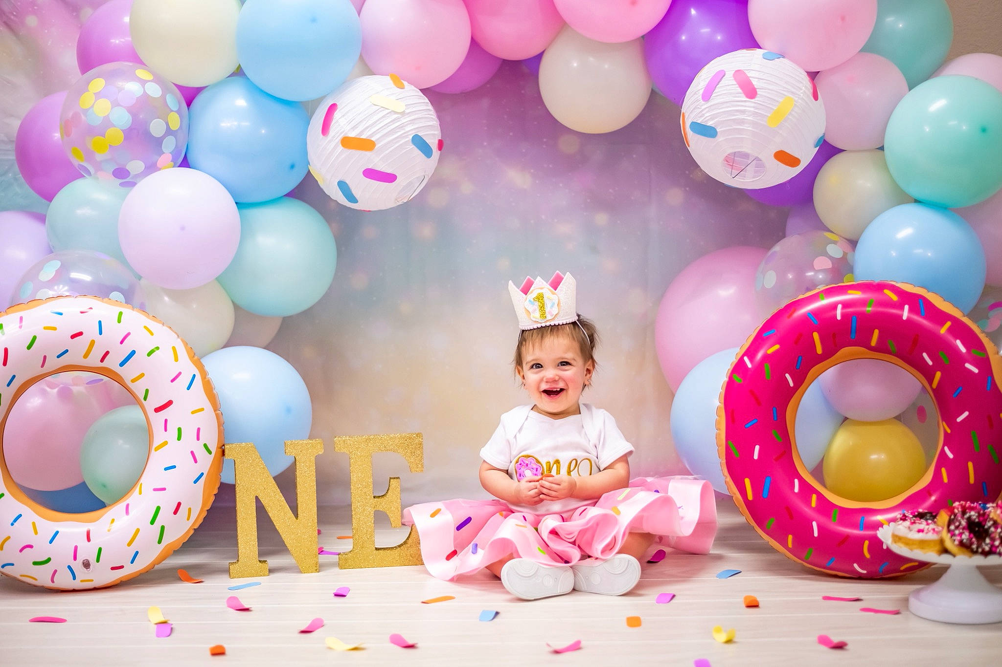 Kinlee is registered to the contest to win money with this photo: balloon, birthday, birthday_party, child, decoration, event, fun, happy, hat, joy, leisure, magenta, party, party_supply, person, photograph, pink, smile, sweetness, toddler