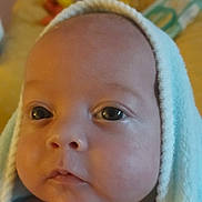 Titouan participe au concours pour gagner de l'argent avec cette photo : baby, blanket, child, chubby_cheeks, closeup, cute, expression, eyes, face, head, indoors, infant, newborn, person, portrait, skin, soft, towel, warm, young
