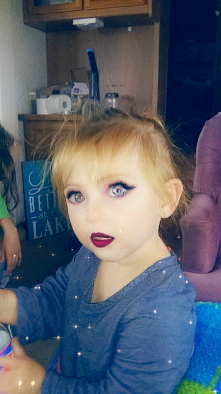 Zayleigh is registered to the contest to win money with this photo: beauty, blond, cheek, child, cool, ear, eye, eyebrow, eyelash, face, forehead, hair, hairstyle, head, iris, lip, long_hair, nose, person, photography