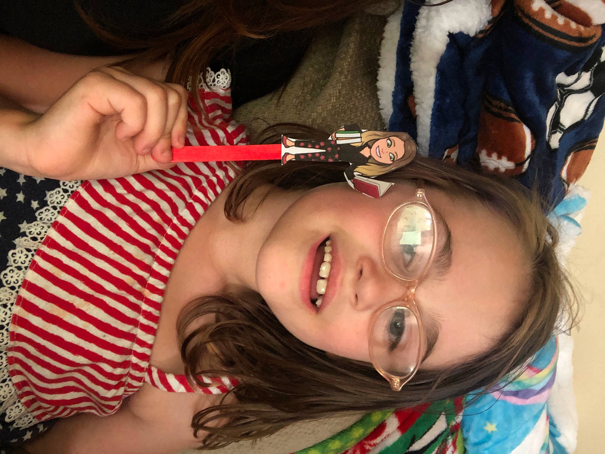 Rose is registered to the contest to win money with this photo: beauty, black_hair, cool, eyebrow, eyelash, forehead, fun, glasses, hair, hand, joy, lip, long_hair, mouth, nail, neck, organ, person, skin, smile