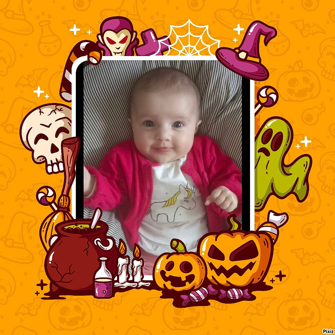 Léa a rejoint le concours — aidez-le/la à gagner de superbes lots ! art, baby, baby_products, baby_toddler_clothing, cheek, child, facial_expression, font, happy, illustration, orange, pattern, person, product, rectangle, room, sleeve, smile, t_shirt, textile