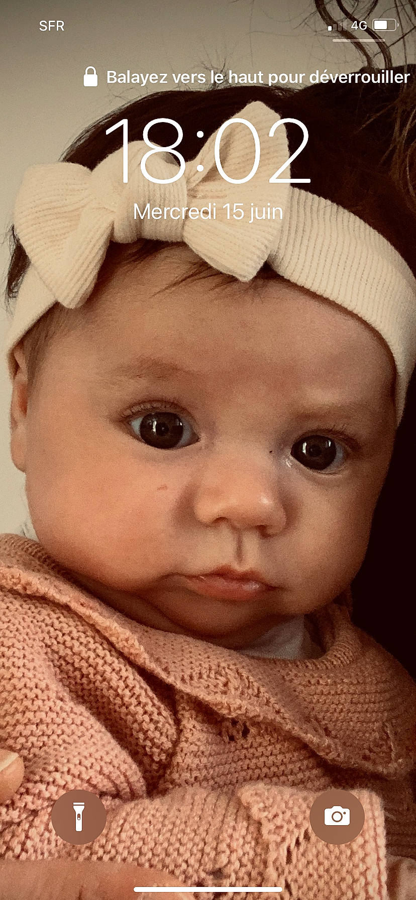 Alba participe au concours pour gagner de l'argent avec cette photo : baby, cheek, chin, ear, eye, eyebrow, eyelash, face, facial_expression, forehead, hairstyle, headwear, human, iris, lip, nose, organ, outerwear, person, pink