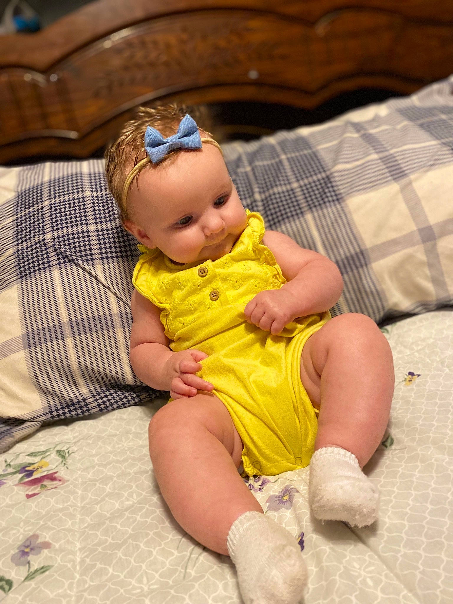 Ryan is registered to the contest to win money with this photo: abdomen, baby, baby_toddler_clothing, cheek, comfort, finger, grass, hat, human_leg, knee, lap, leg, pattern, person, plaid, skin, tartan, thigh, toddler, trunk