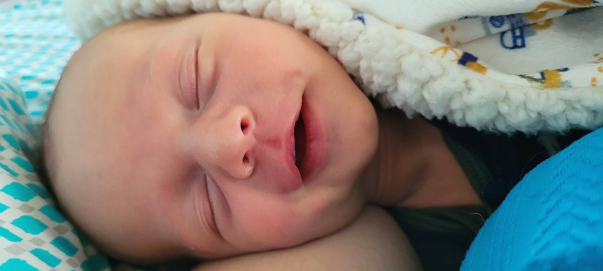 Axel is registered to the contest to win money with this photo: blue, cheek, chin, comfort, ear, eye, eyebrow, eyelash, face, forehead, hand, head, iris, lip, mammal, mouth, neck, nose, person, skin