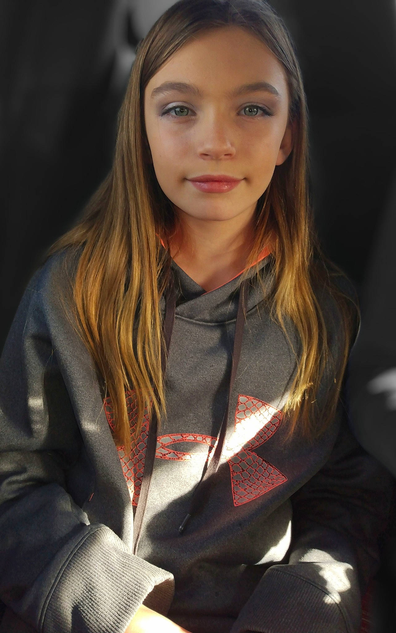 Aubrey is registered to the contest to win money with this photo: beauty, black_hair, blazer, brown_hair, collar, cool, eyebrow, eyelash, fashion_design, flash_photography, formal_wear, hair, layered_hair, lip, long_hair, neck, person, skin, sleeve, street_fashion