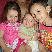 Nolan a rejoint le concours — aidez-le/la à gagner de superbes lots !