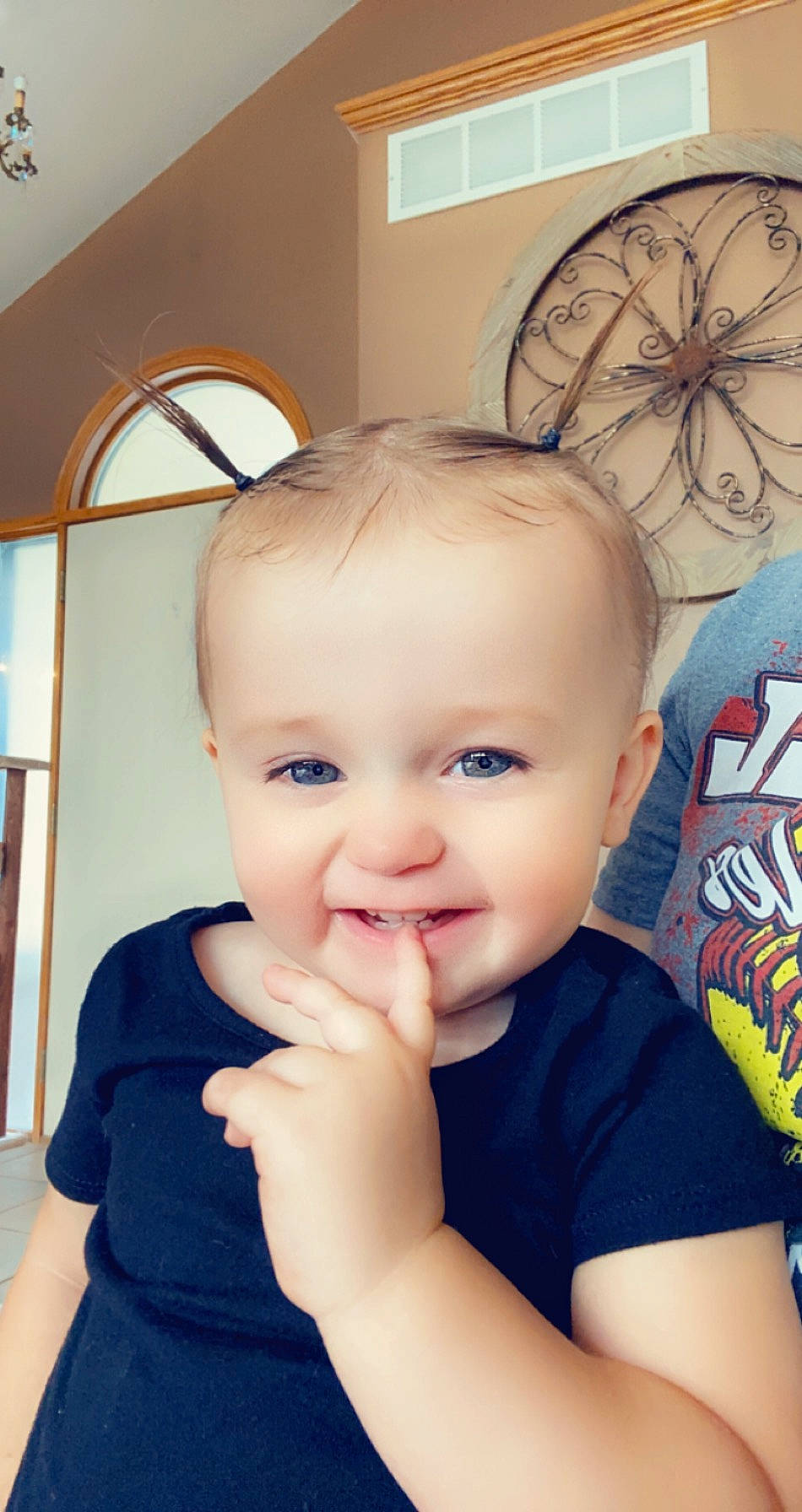 Ember is registered to the contest to win money with this photo: active_shirt, baby, baby_laughing, baby_toddler_clothing, cheek, child, cool, daylighting, ear, finger, happy, iris, joy, organ, person, skin, sleeve, toddler, wall_clock