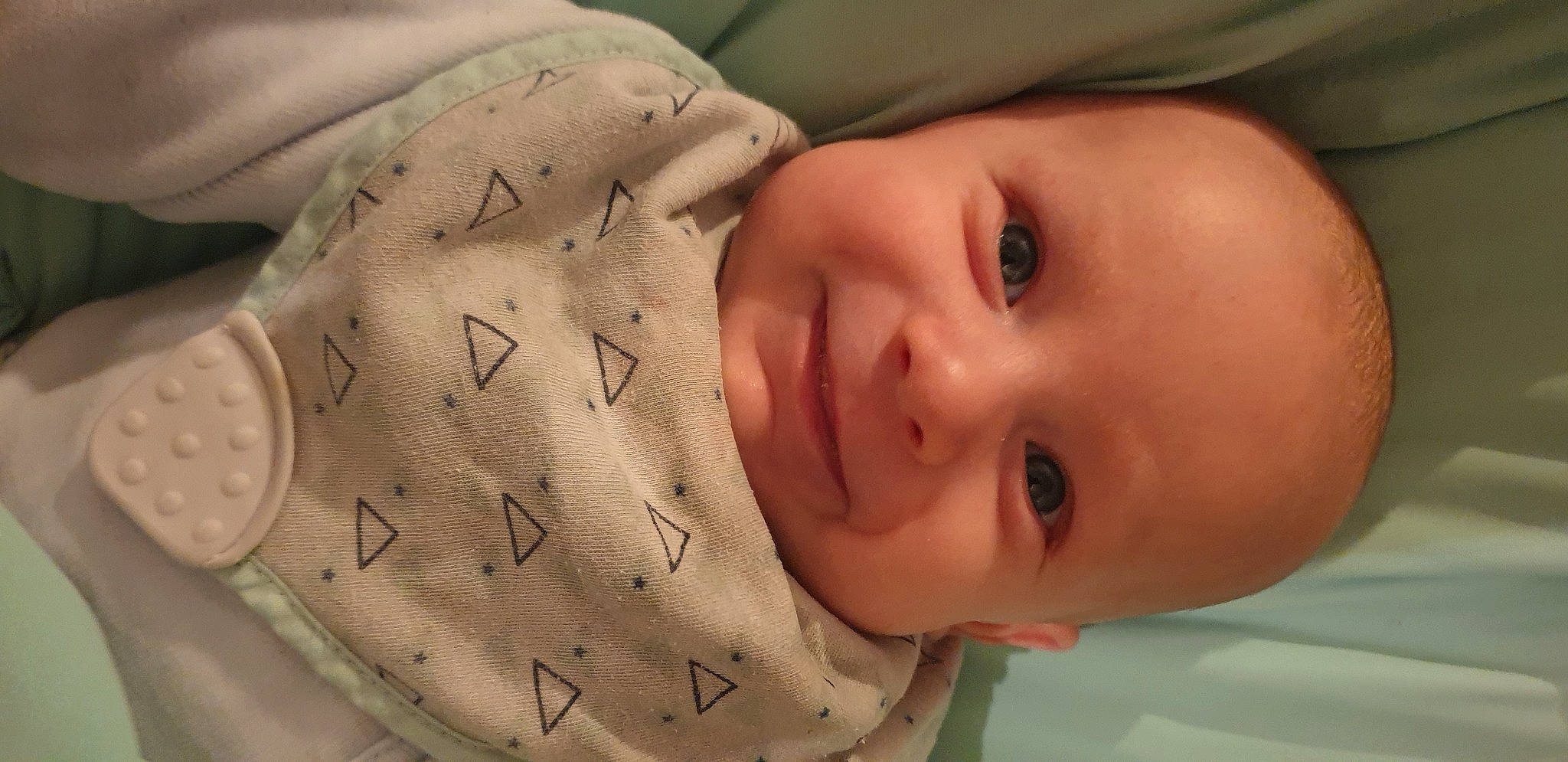 Adrian a rejoint le concours — aidez-le/la à gagner de superbes lots ! baby, baby_toddler_clothing, cheek, child, chin, eyebrow, eyelash, facial_expression, forehead, iris, joy, lip, muscle, nose, organ, person, skin, toddler