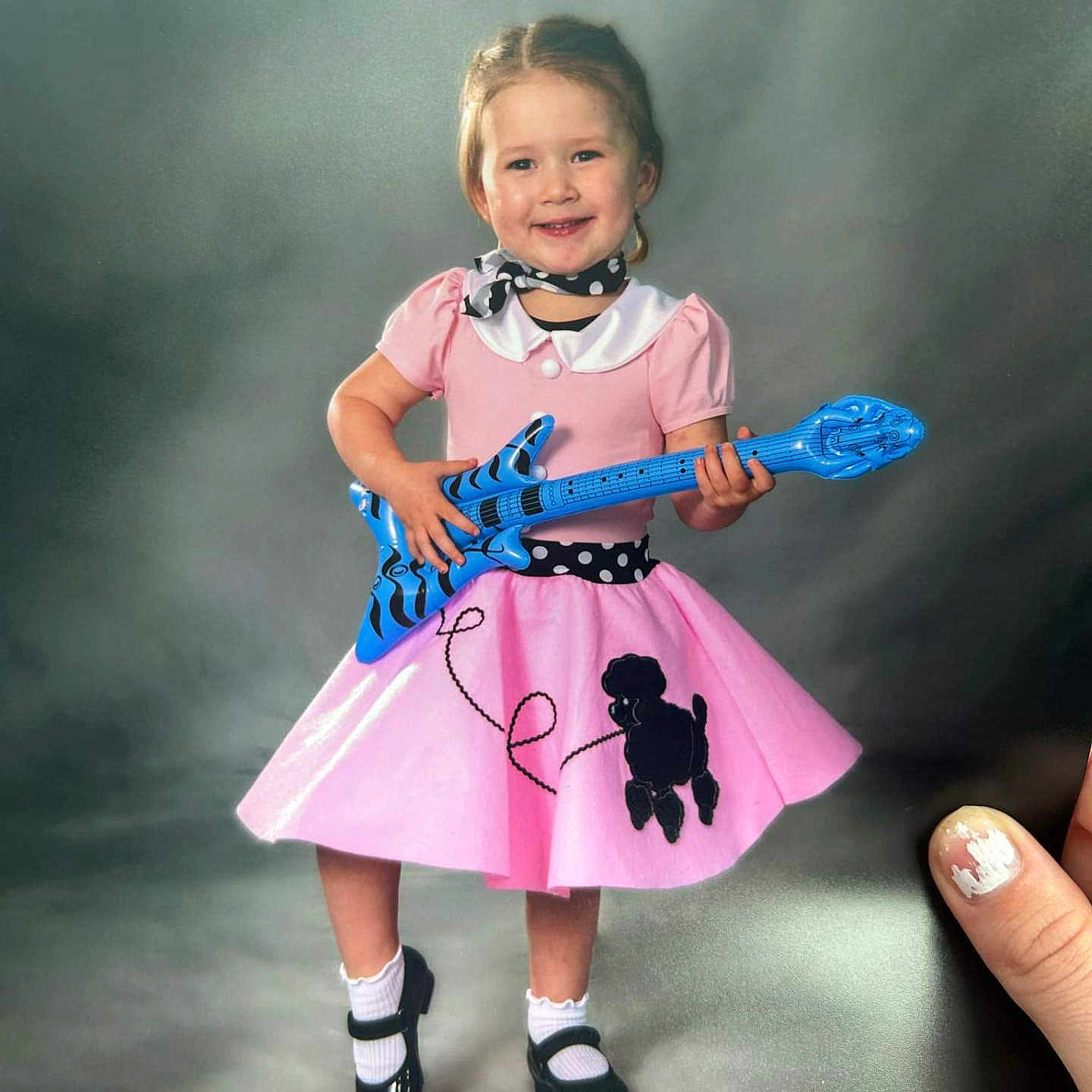 Enzleigh is registered to the contest to win money with this photo: accessories, bodypart, child, clothing, costume, dress, face, female, finger, footwear, girl, hand, head, jewelry, necklace, person, photography, portrait, shoe, skirt