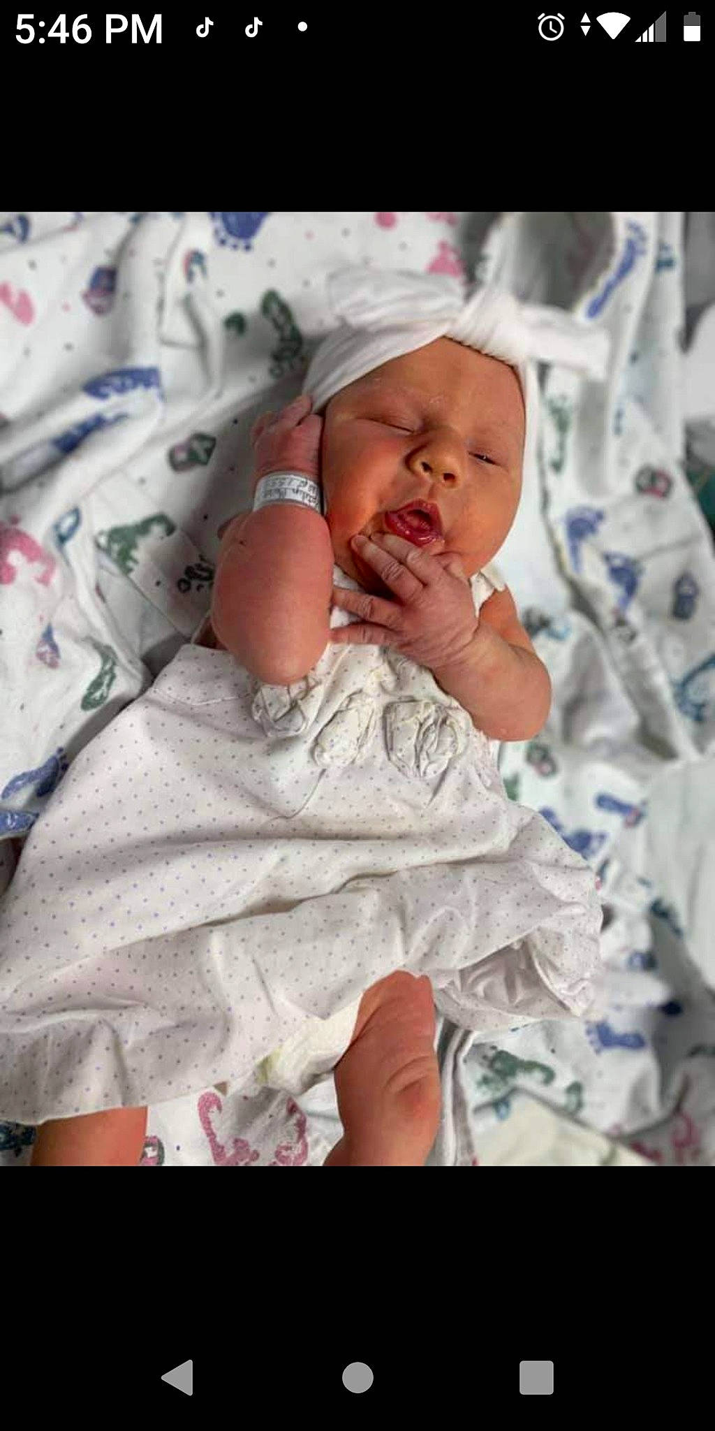 Bryleigh is registered to the contest to win money with this photo: baby, baby_sleeping, bedtime, birth, cheek, child, childbirth, eye, facial_expression, headwear, mouth, nap, nose, person, skin, sleep, smile, textile, toddler