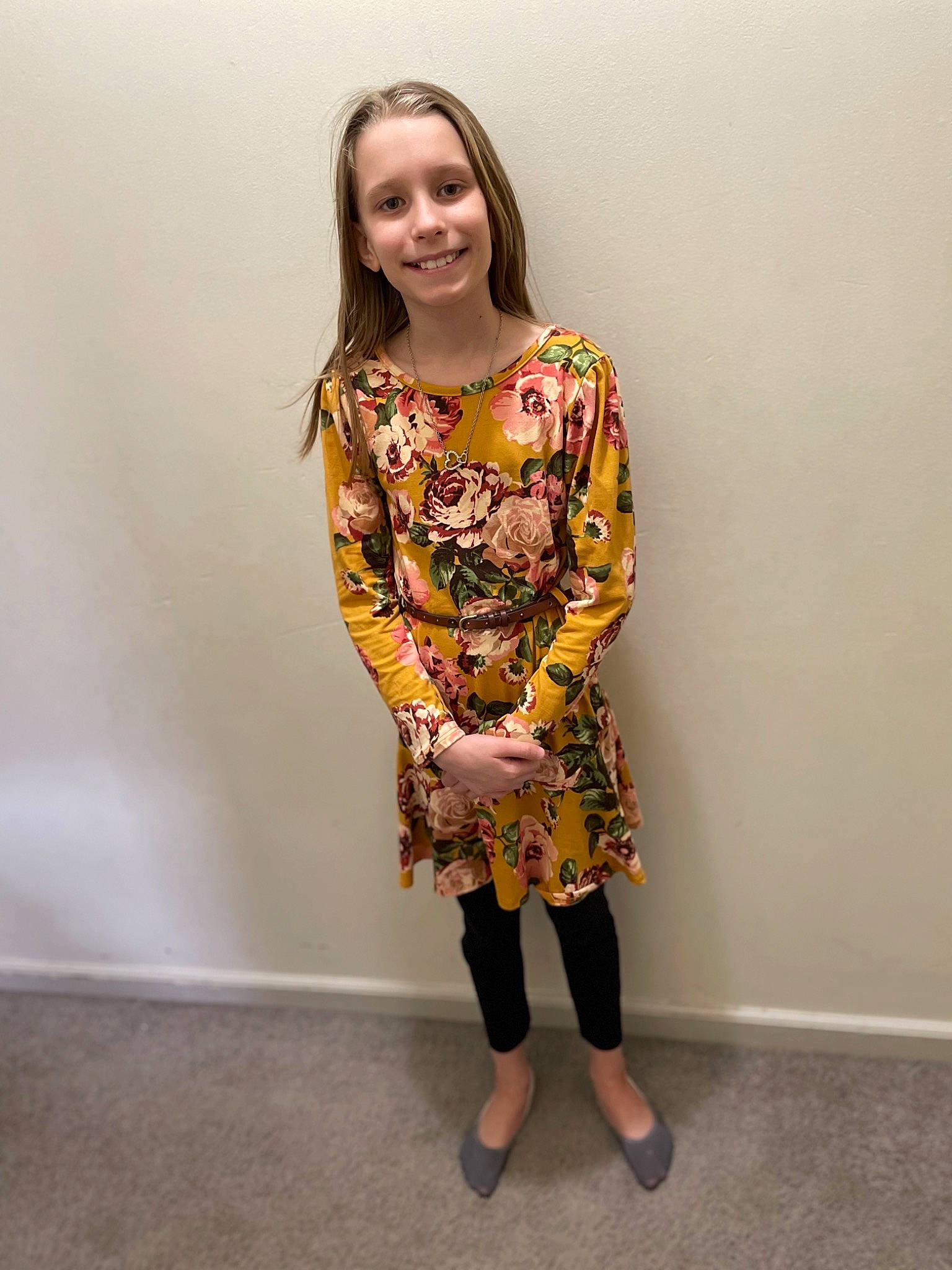 Ali is registered to the contest to win money with this photo: arm, blond, day_dress, embellishment, face, fashion_design, happy, head, human_leg, joy, knee, leg, magenta, one_piece_garment, pattern, person, sleeve, smile, street_fashion, thigh