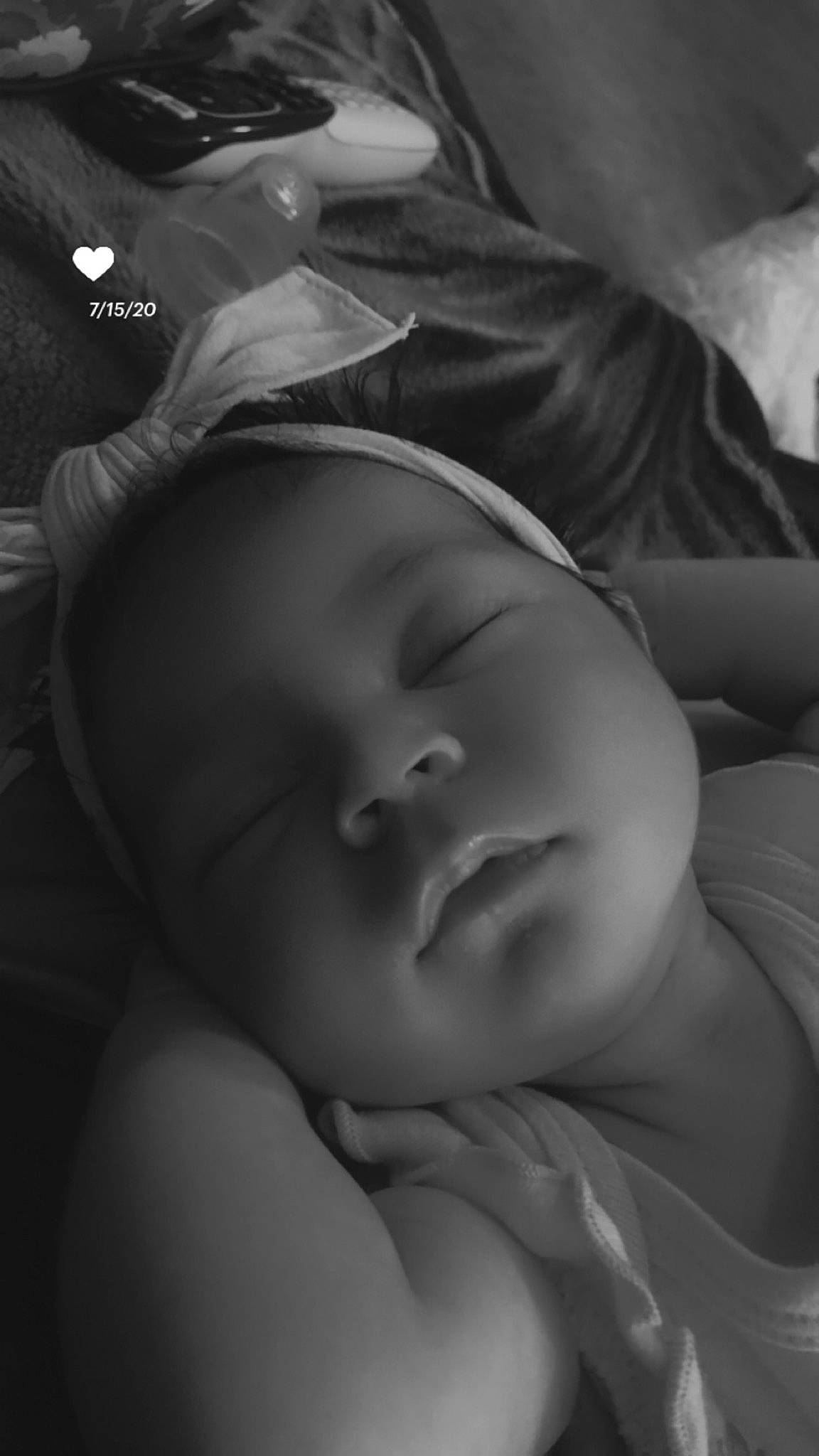Amariana is registered to the contest to win money with this photo: baby, beauty, black, black_and_white, cheek, child, eye, face, hand, head, lip, monochrome, monochrome_photography, mouth, nose, person, photograph, photography, skin, sleep