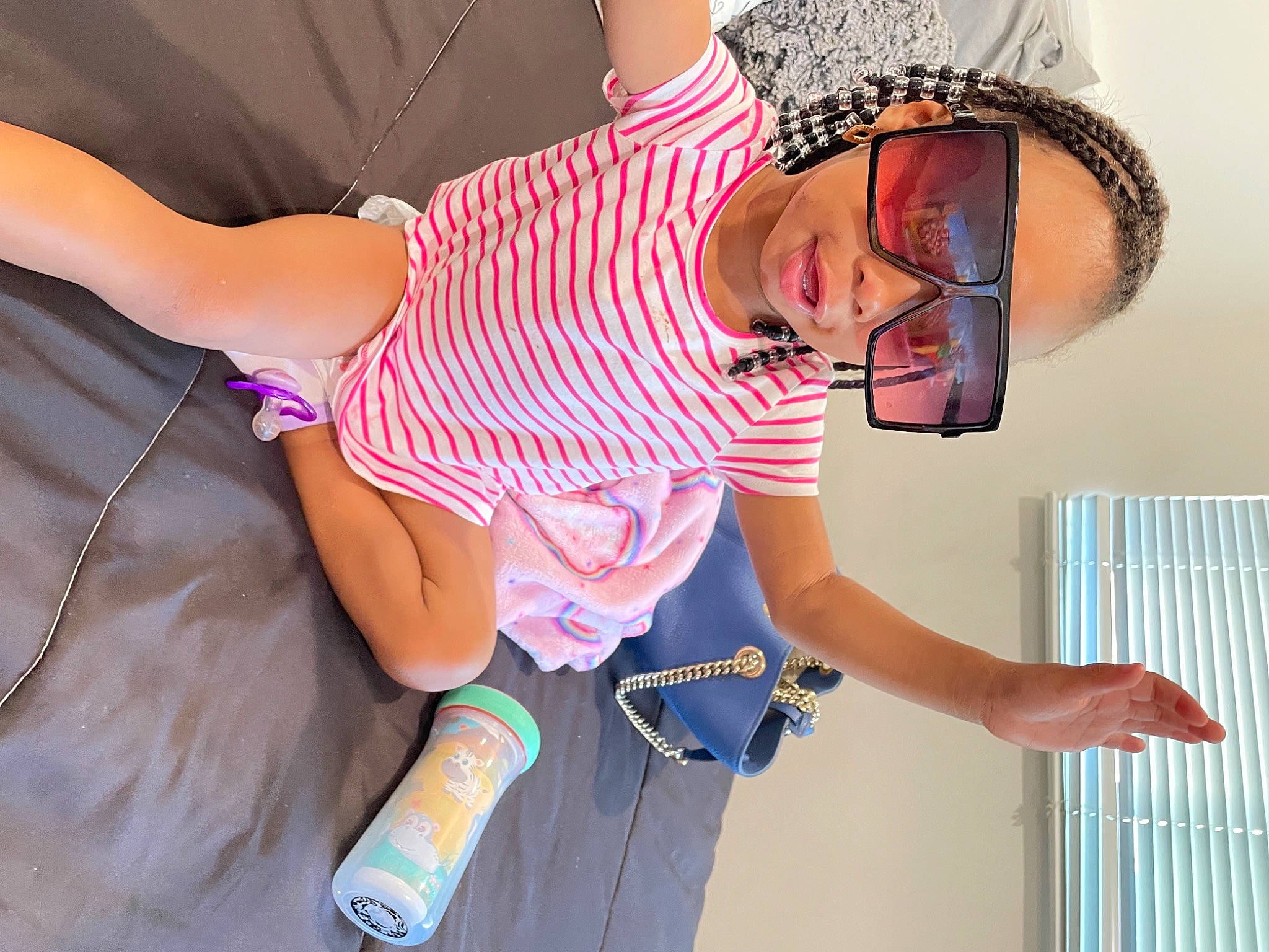 Loyaltie is registered to the contest to win money with this photo: clothing, cool, elbow, eyewear, finger, fun, happy, hat, joint, knee, leg, person, pink, shoe, shorts, shoulder, sleeve, sunglasses, textile, thigh