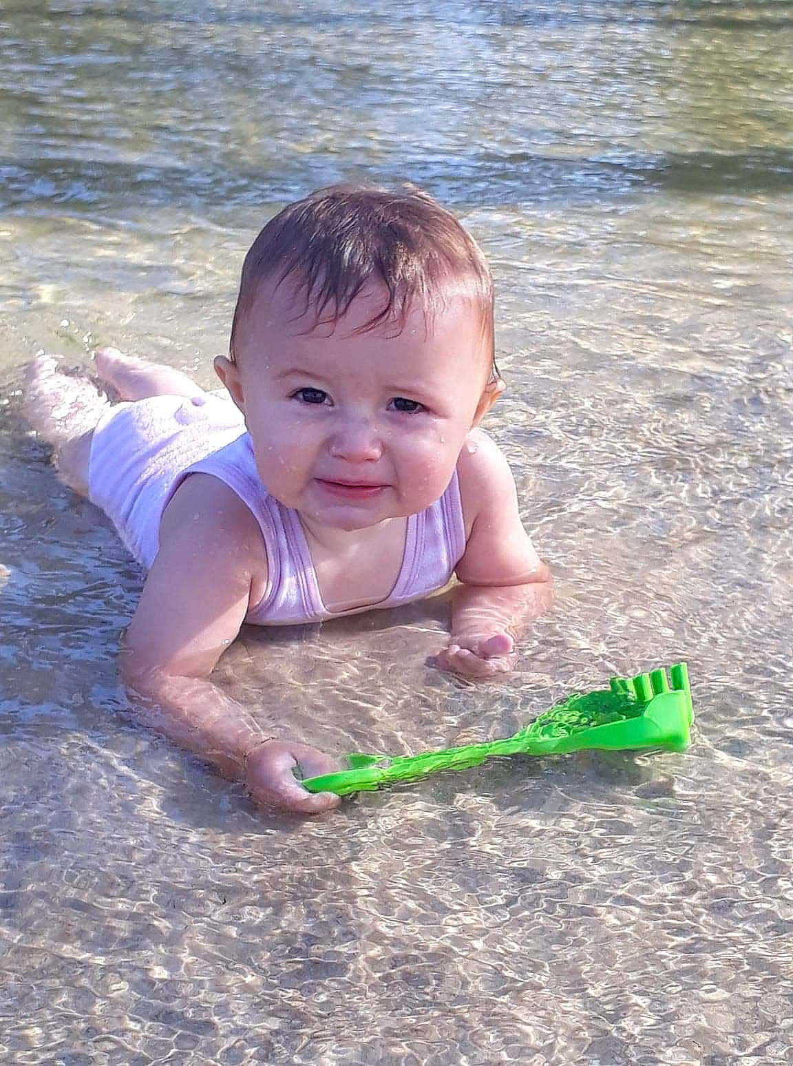 Octavia participe au concours pour gagner de l'argent avec cette photo :